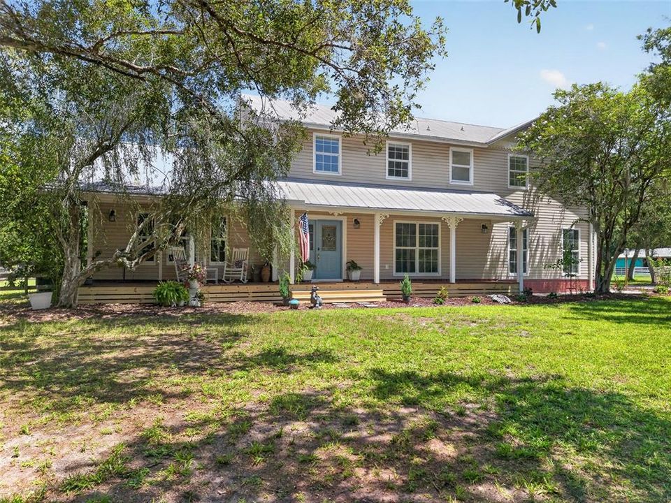 For Sale: $675,000 (4 beds, 2 baths, 2284 Square Feet)