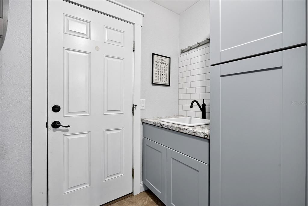 For Sale: $675,000 (4 beds, 2 baths, 2284 Square Feet)