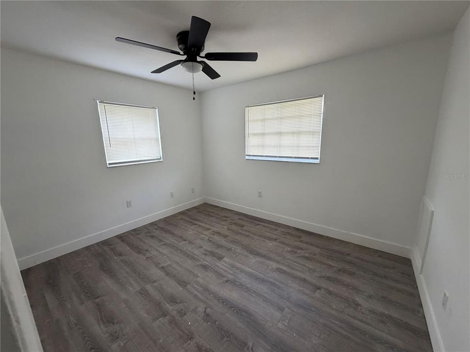 En Renta: $1,899 (3 camas, 1 baños, 1300 Pies cuadrados)