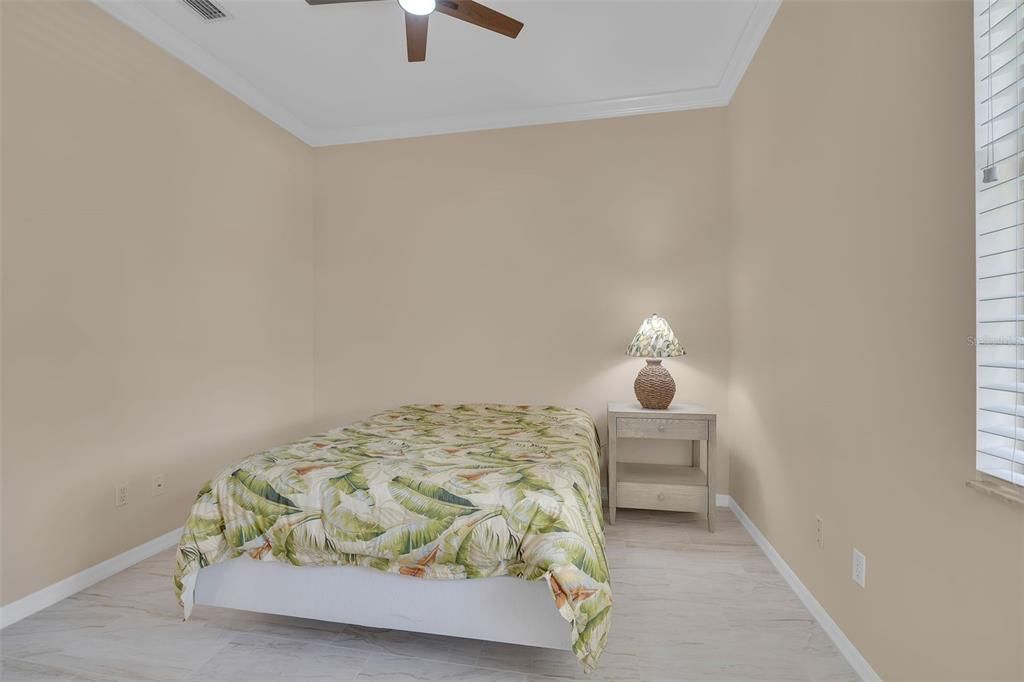 For Sale: $630,000 (4 beds, 2 baths, 2186 Square Feet)