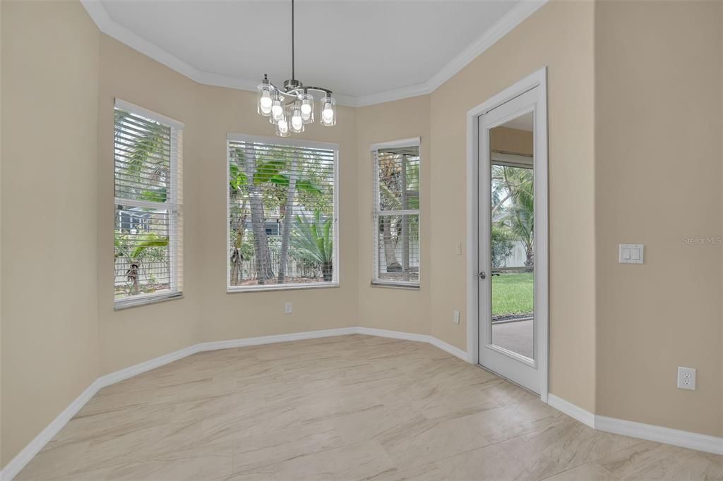 For Sale: $630,000 (4 beds, 2 baths, 2186 Square Feet)