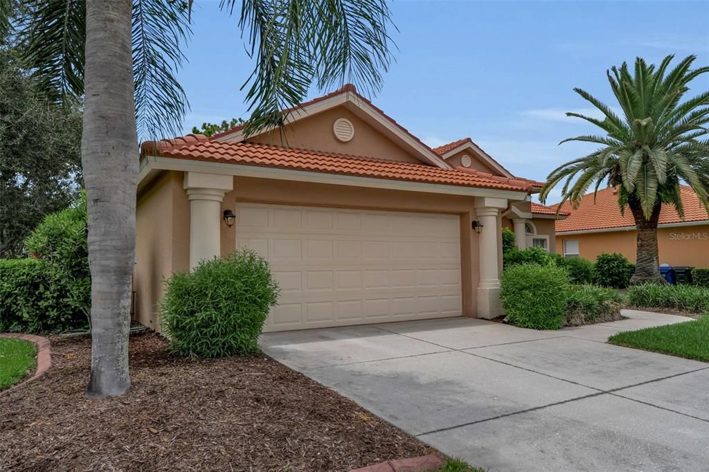 For Sale: $630,000 (4 beds, 2 baths, 2186 Square Feet)