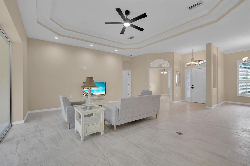 For Sale: $630,000 (4 beds, 2 baths, 2186 Square Feet)