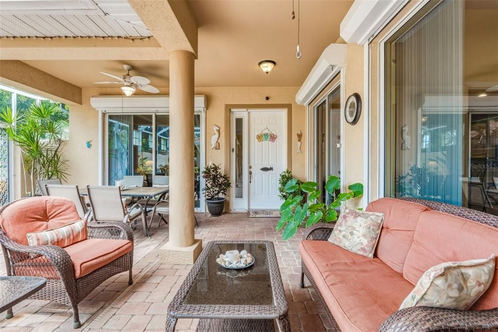 For Sale: $405,000 (3 beds, 2 baths, 1746 Square Feet)