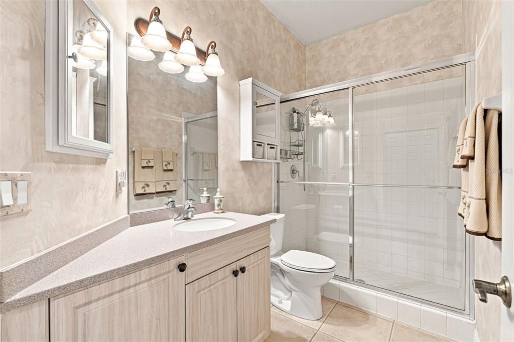 For Sale: $405,000 (3 beds, 2 baths, 1746 Square Feet)