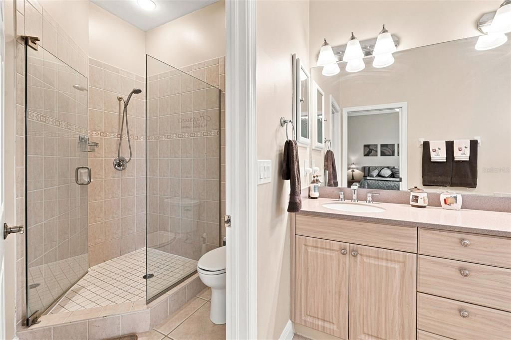 For Sale: $405,000 (3 beds, 2 baths, 1746 Square Feet)