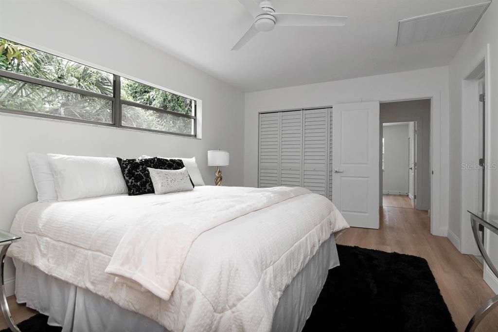 Activo con contrato: $456,900 (4 camas, 2 baños, 1644 Pies cuadrados)