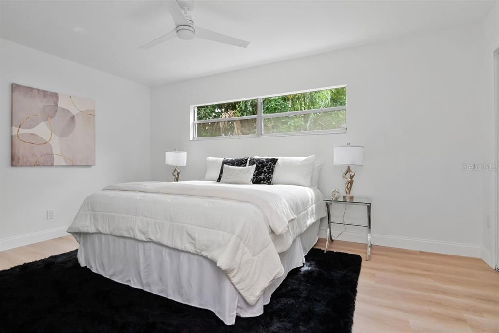 Activo con contrato: $456,900 (4 camas, 2 baños, 1644 Pies cuadrados)