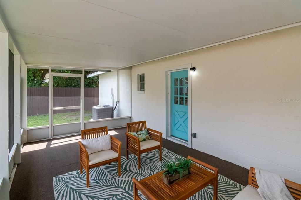 Activo con contrato: $456,900 (4 camas, 2 baños, 1644 Pies cuadrados)