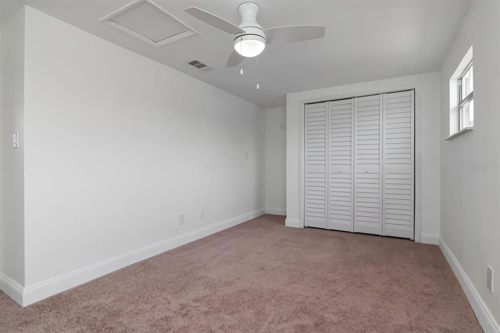 Activo con contrato: $456,900 (4 camas, 2 baños, 1644 Pies cuadrados)