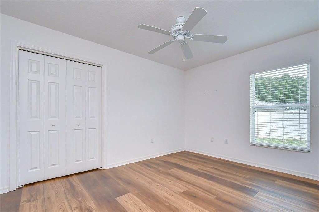 Active With Contract: $434,900 (4 beds, 2 baths, 2100 Square Feet)