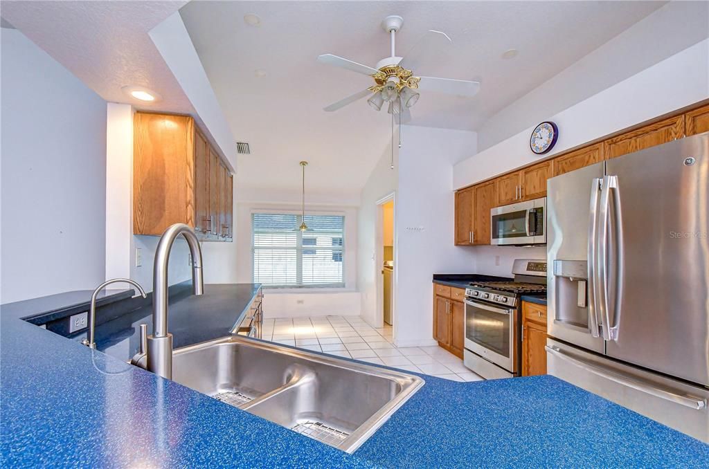 Active With Contract: $434,900 (4 beds, 2 baths, 2100 Square Feet)