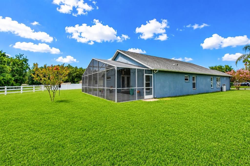 Active With Contract: $434,900 (4 beds, 2 baths, 2100 Square Feet)