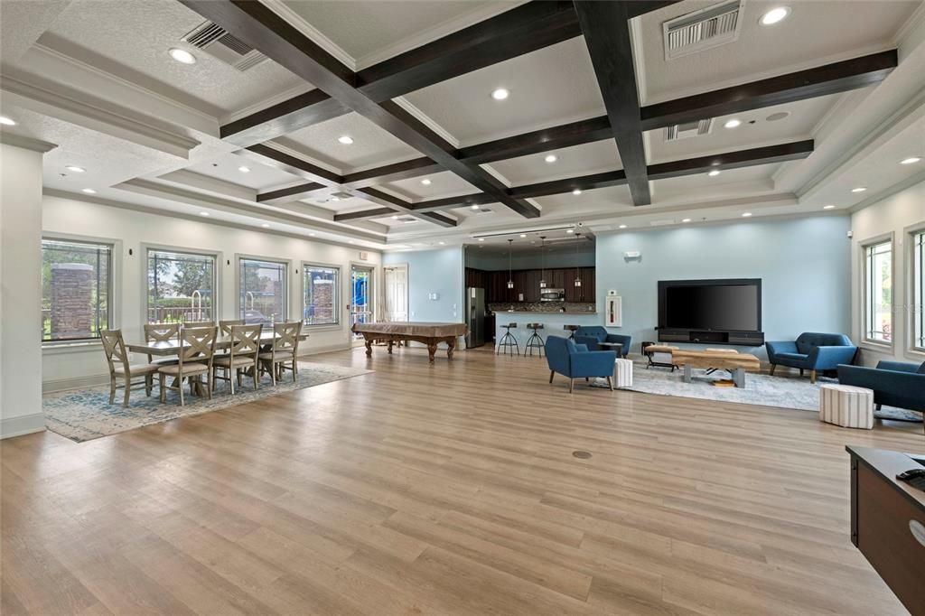 For Sale: $499,000 (5 beds, 3 baths, 2599 Square Feet)
