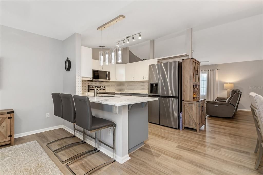 En Venta: $394,900 (3 camas, 2 baños, 1674 Pies cuadrados)