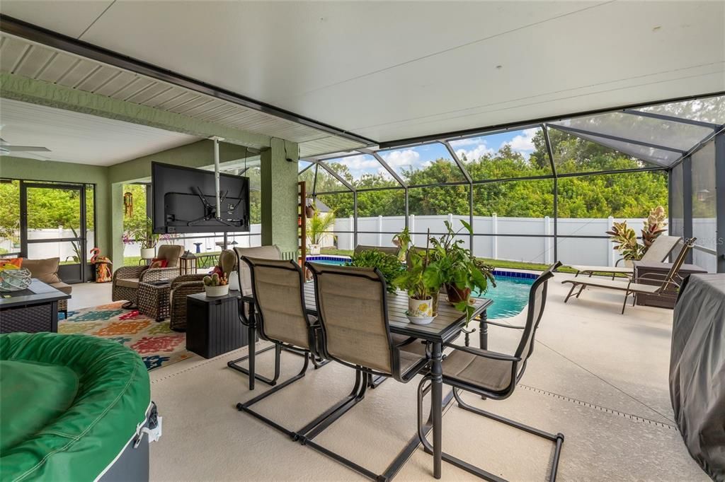 En Venta: $394,900 (3 camas, 2 baños, 1674 Pies cuadrados)