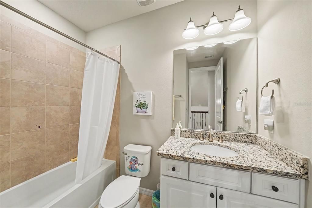 En Venta: $660,000 (4 camas, 3 baños, 2881 Pies cuadrados)
