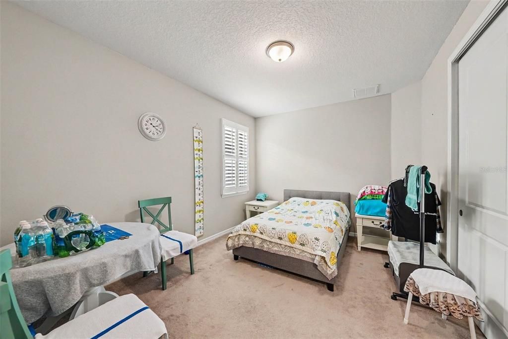 En Venta: $660,000 (4 camas, 3 baños, 2881 Pies cuadrados)