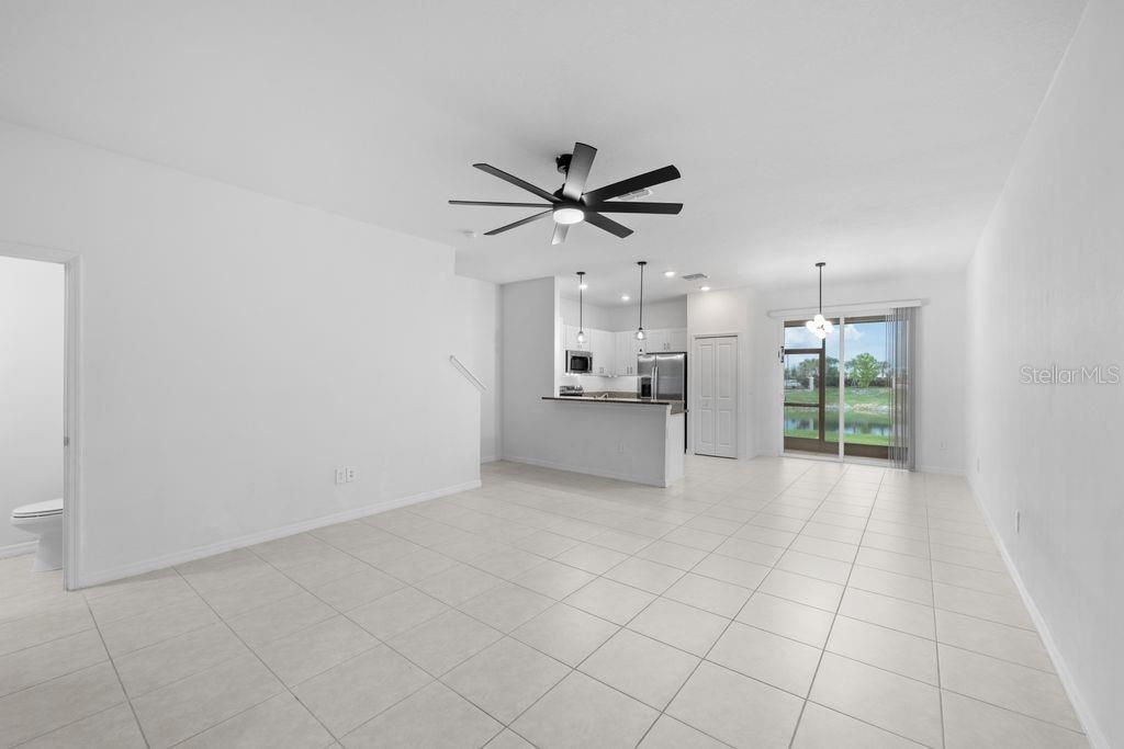 For Sale: $281,999 (3 beds, 2 baths, 1666 Square Feet)
