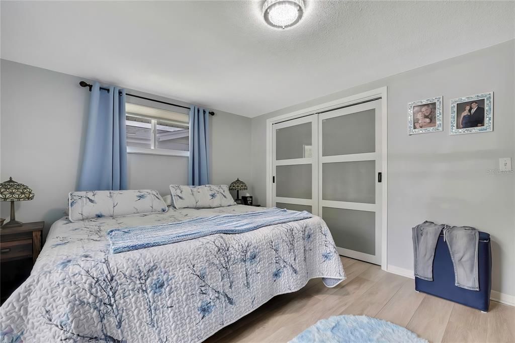 En Venta: $244,500 (3 camas, 2 baños, 1307 Pies cuadrados)