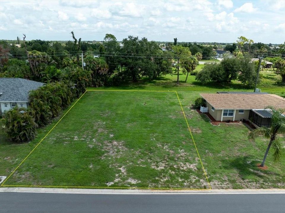En Venta: $25,000 (0.20 acres)