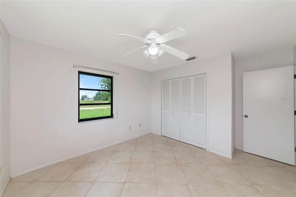 For Sale: $209,000 (2 beds, 2 baths, 1558 Square Feet)