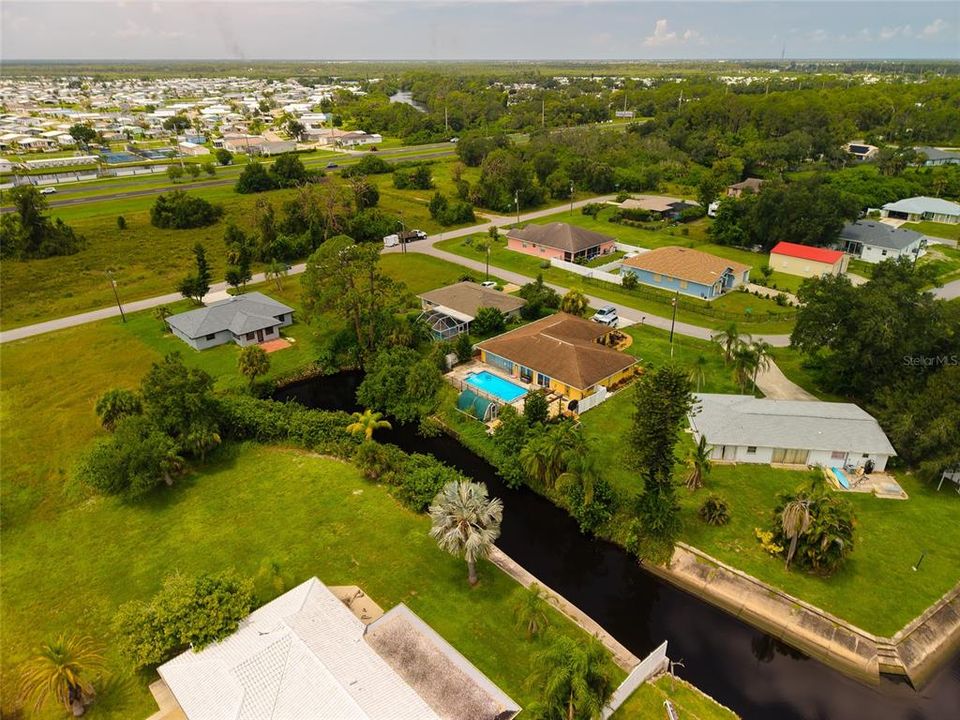 For Sale: $209,000 (2 beds, 2 baths, 1558 Square Feet)