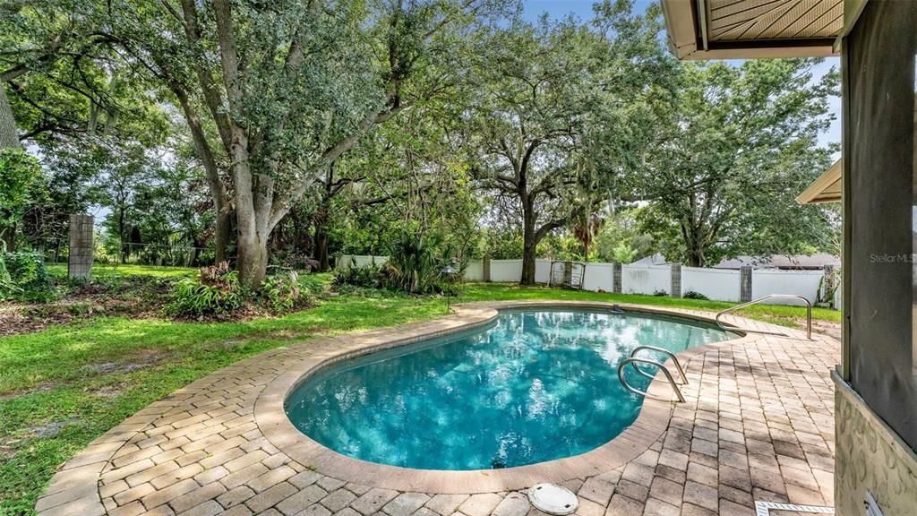 На продажу: $435,000 (3 спален, 2 ванн, 1867 Квадратных фут)