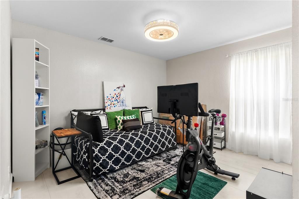 В аренду: $2,500 (3 спален, 2 ванн, 1627 Квадратных фут)