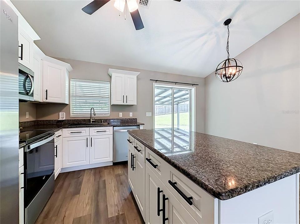 En Venta: $259,900 (3 camas, 2 baños, 1162 Pies cuadrados)