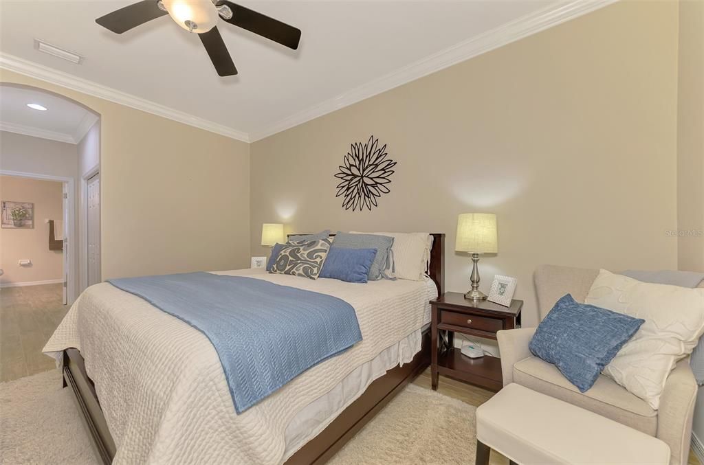 Active With Contract: $449,000 (3 beds, 2 baths, 1806 Square Feet)