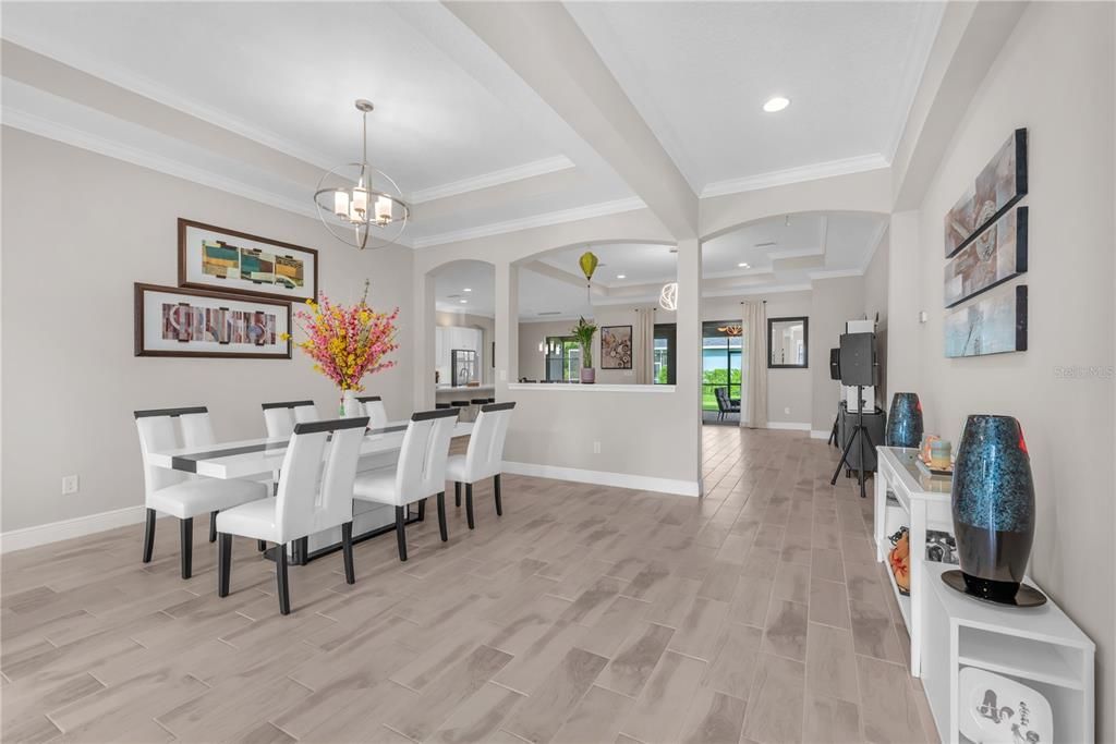 Active With Contract: $699,900 (4 beds, 4 baths, 3138 Square Feet)