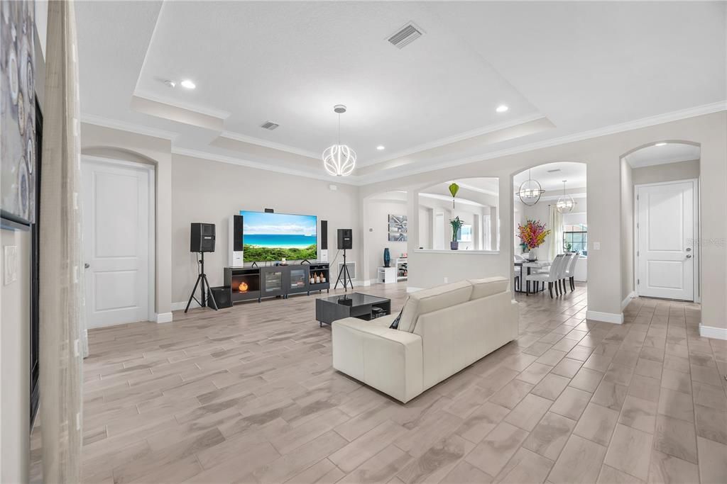 Active With Contract: $699,900 (4 beds, 4 baths, 3138 Square Feet)