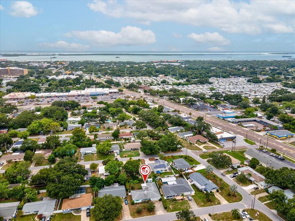 Activo con contrato: $475,000 (3 camas, 3 baños, 1642 Pies cuadrados)