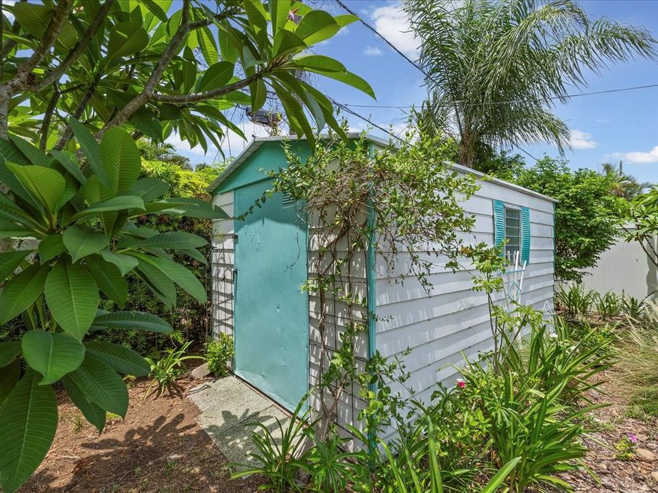 Activo con contrato: $475,000 (3 camas, 3 baños, 1642 Pies cuadrados)