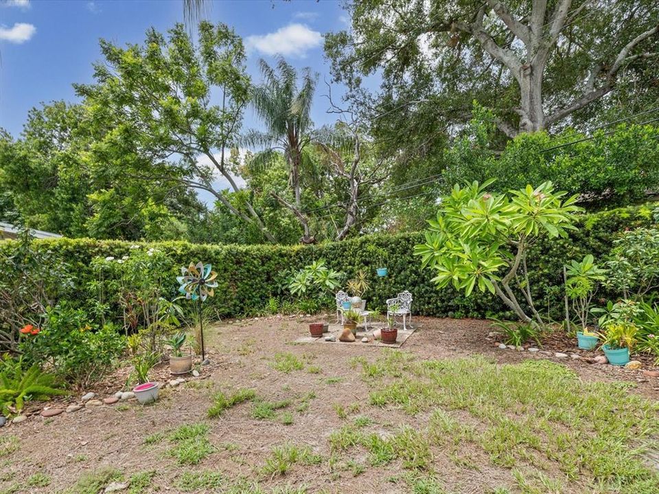 Activo con contrato: $475,000 (3 camas, 3 baños, 1642 Pies cuadrados)