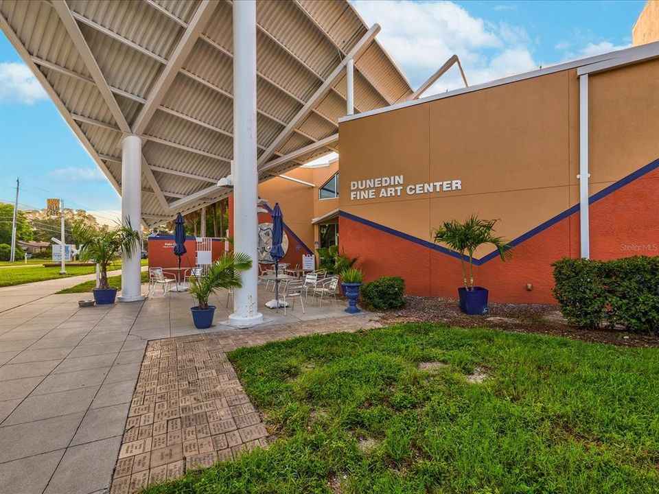 Activo con contrato: $475,000 (3 camas, 3 baños, 1642 Pies cuadrados)