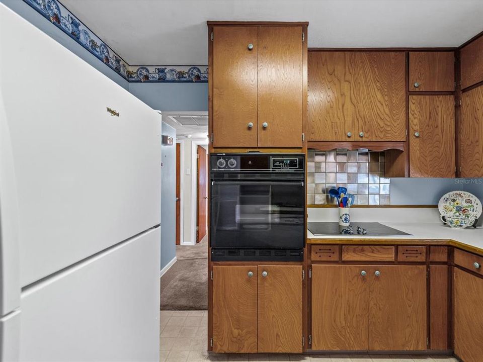 Activo con contrato: $475,000 (3 camas, 3 baños, 1642 Pies cuadrados)