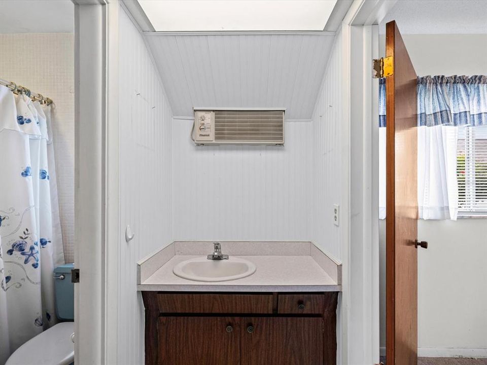 Activo con contrato: $475,000 (3 camas, 3 baños, 1642 Pies cuadrados)