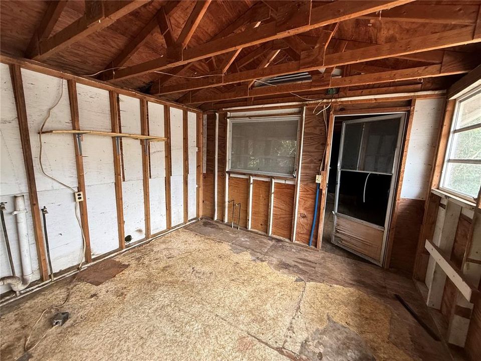 En Venta: $119,900 (3 camas, 1 baños, 864 Pies cuadrados)