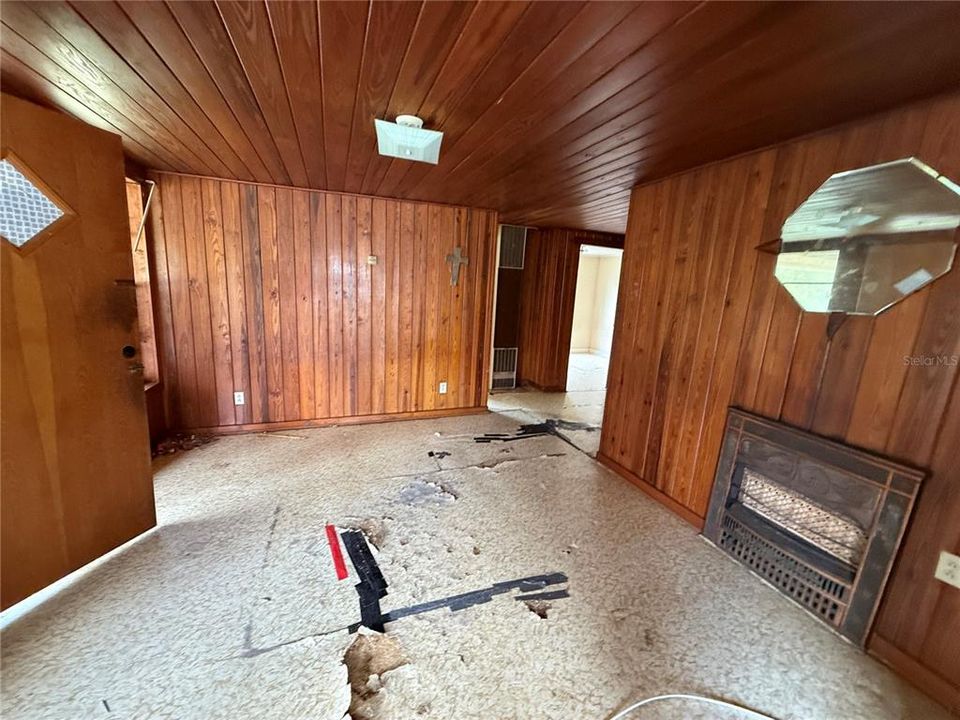 En Venta: $119,900 (3 camas, 1 baños, 864 Pies cuadrados)