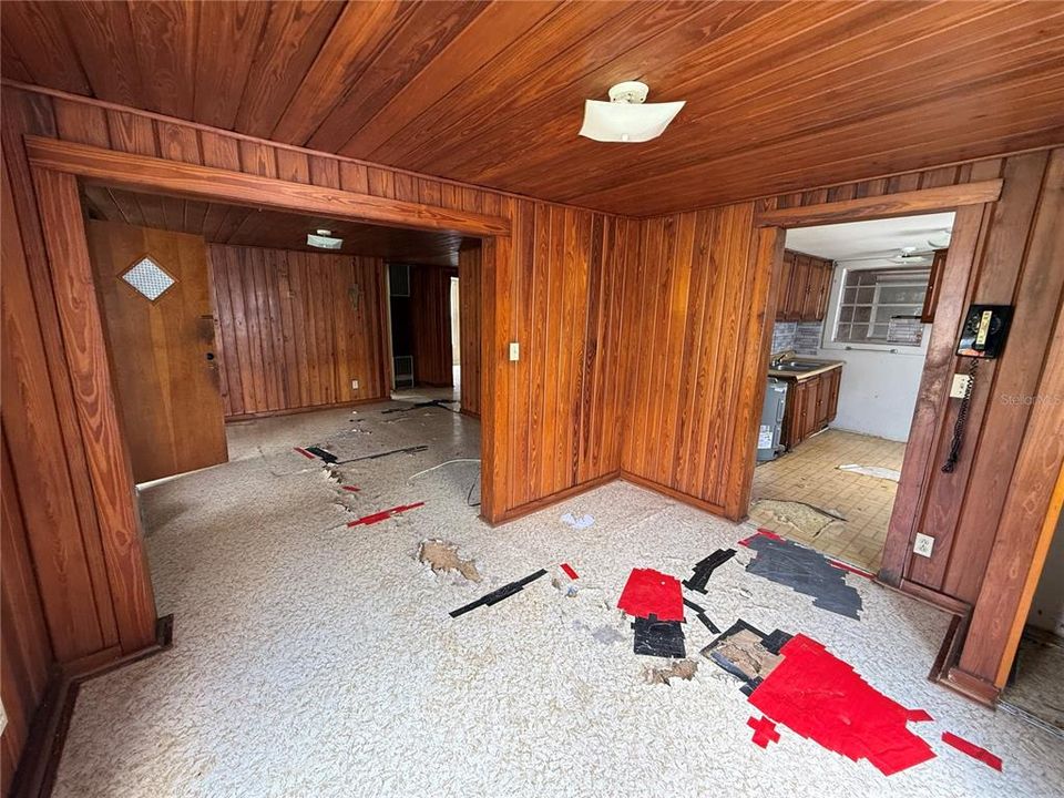 En Venta: $119,900 (3 camas, 1 baños, 864 Pies cuadrados)