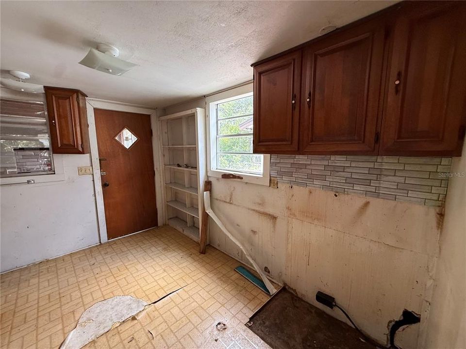 En Venta: $119,900 (3 camas, 1 baños, 864 Pies cuadrados)