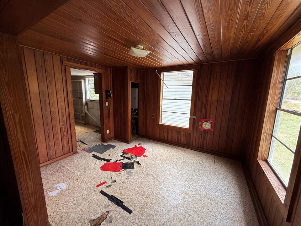 En Venta: $119,900 (3 camas, 1 baños, 864 Pies cuadrados)