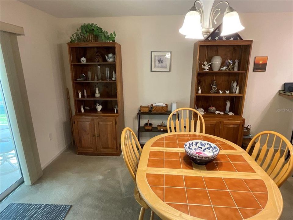 En Venta: $299,000 (3 camas, 2 baños, 1537 Pies cuadrados)