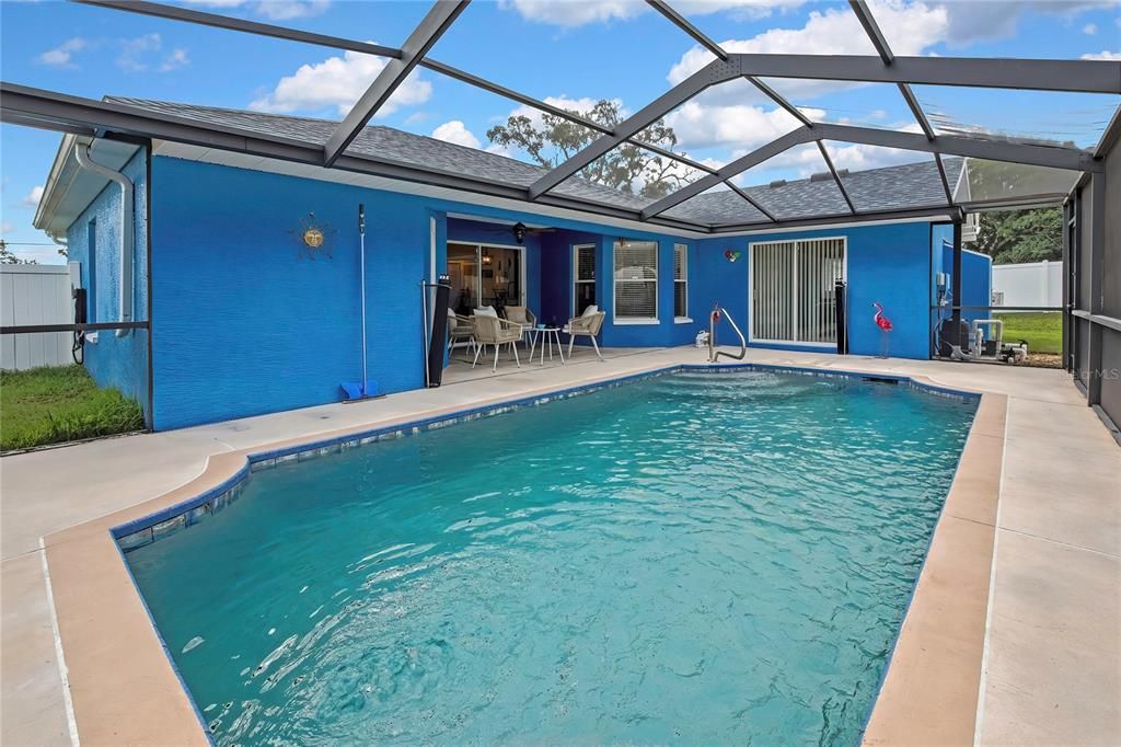 На продажу: $379,000 (3 спален, 2 ванн, 1592 Квадратных фут)