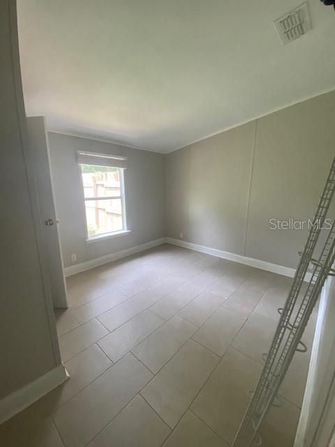 В аренду: $2,195 (3 спален, 2 ванн, 1296 Квадратных фут)