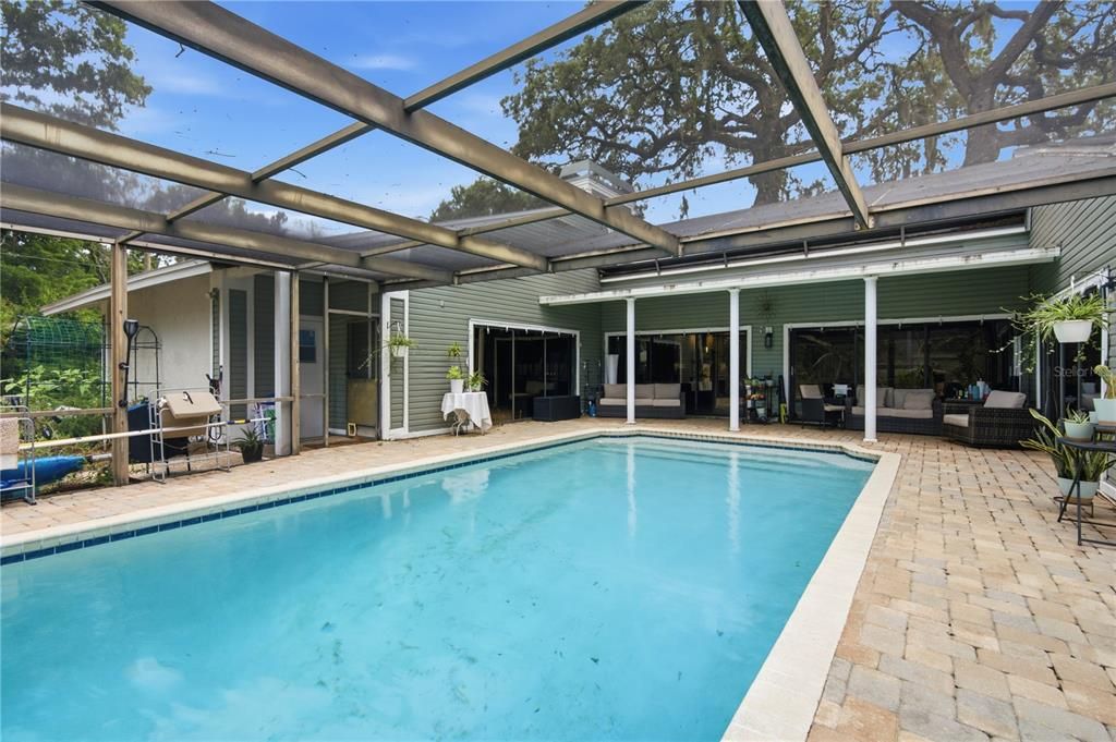 En Venta: $1,199,000 (4 camas, 3 baños, 3048 Pies cuadrados)