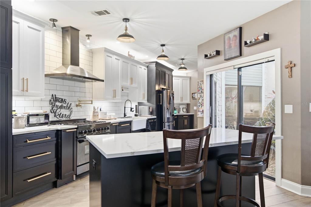 En Venta: $1,199,000 (4 camas, 3 baños, 3048 Pies cuadrados)