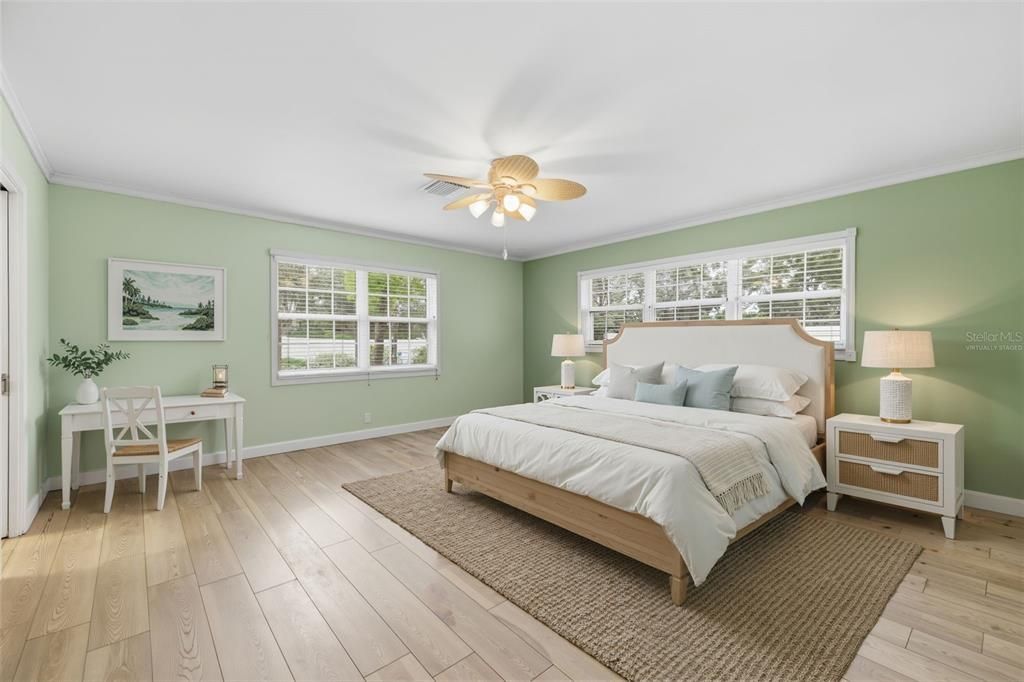 Activo con contrato: $434,900 (3 camas, 2 baños, 2073 Pies cuadrados)